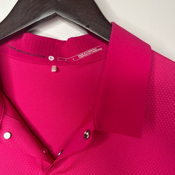 Men’s Nike Tiger Woods Collection Dri-Fir Golf Polo - Large in  fuchsia - Picture 2 of 4